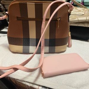 Lightly used purse and wallet combo